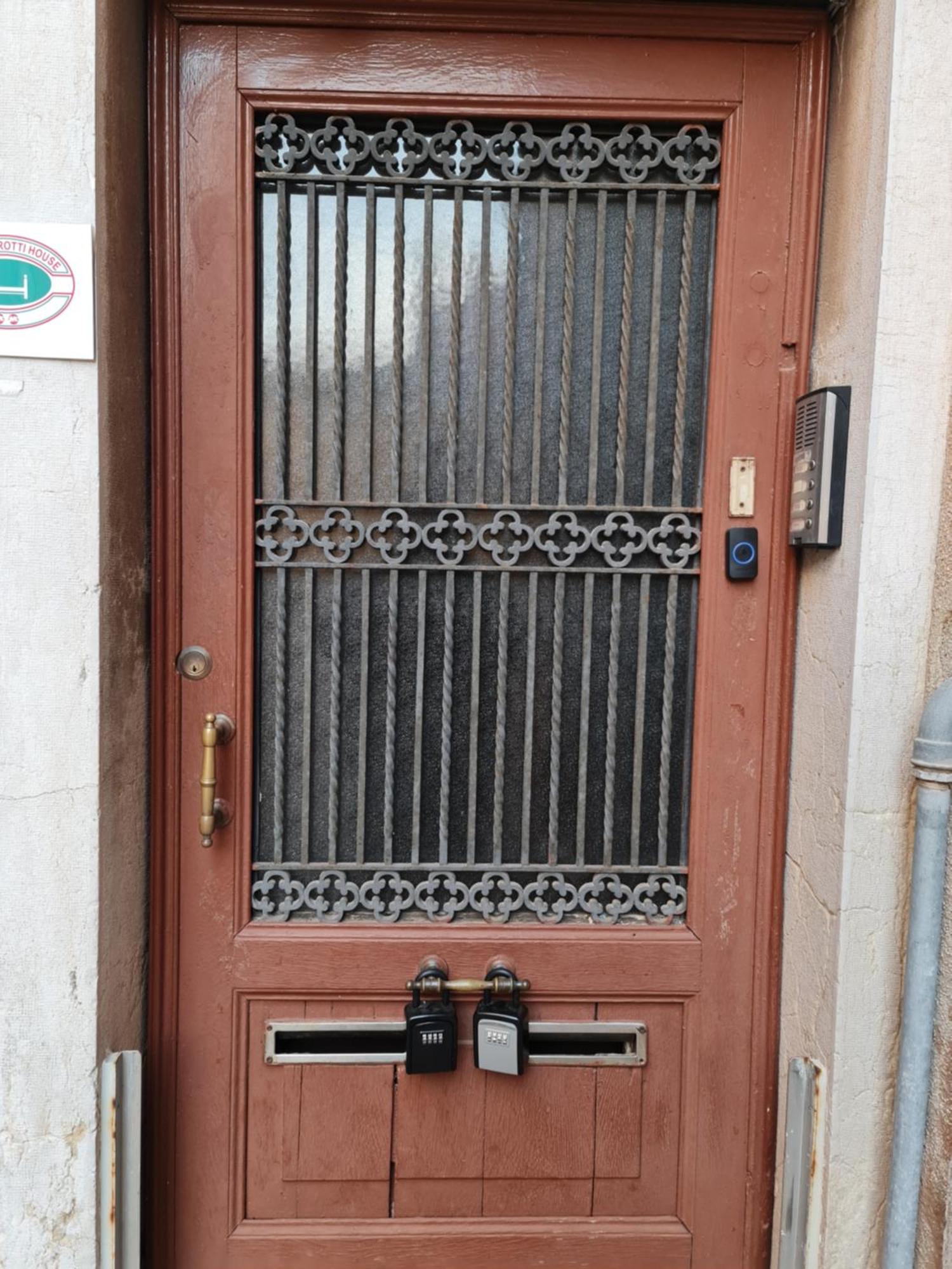 Pavarotti Venise Extérieur photo